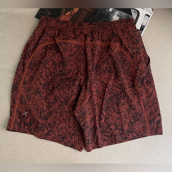 Lululemon Pace Breaker Lined Shorts 9” In Plateau Dark Terracotta Black Size XL - Picture 3 of 15